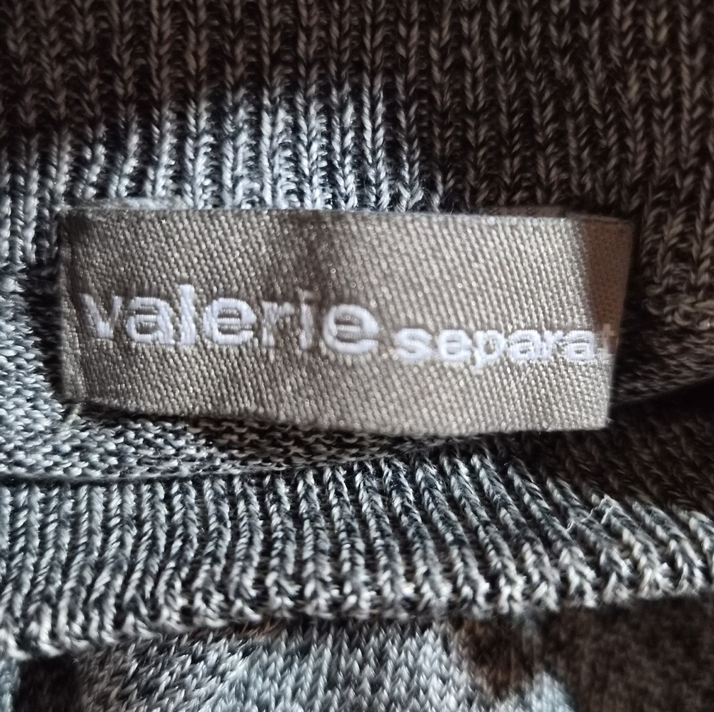 ​Valerie Separates 100% Silk Grey Mock Neck Knit Sweater Large L - Picture 2 of 8